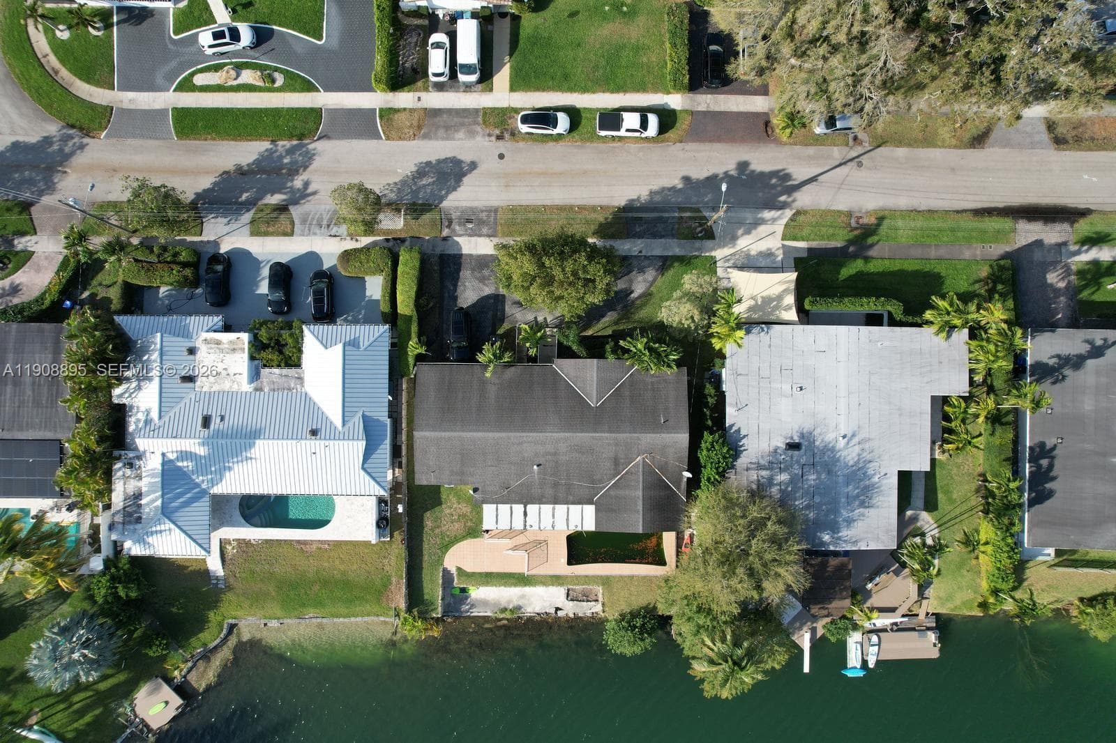 2010 NE 196th Ter, North Miami Beach FL 33179 — 4
