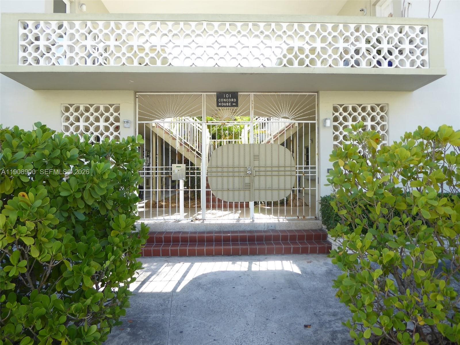 101 Collins Ave # 2, Miami Beach FL 33139 — 23