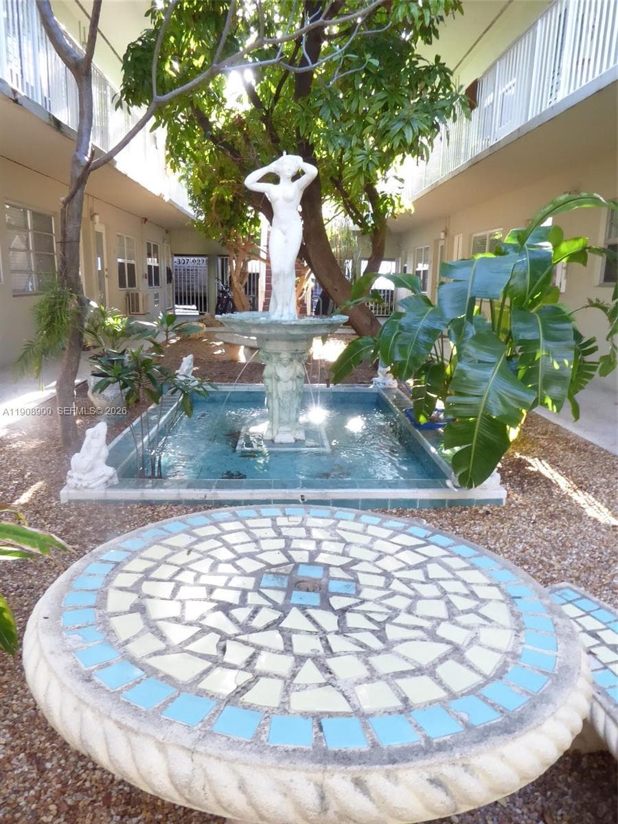 101 Collins Ave # 2, Miami Beach FL 33139 — 17