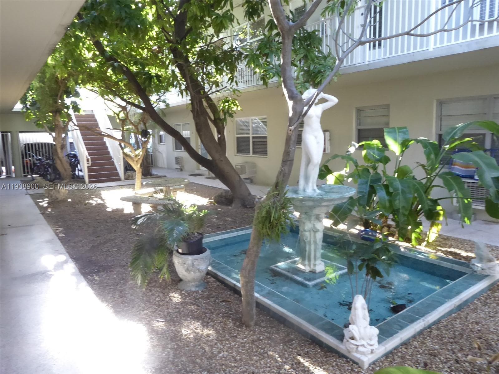 101 Collins Ave # 2, Miami Beach FL 33139 — 18