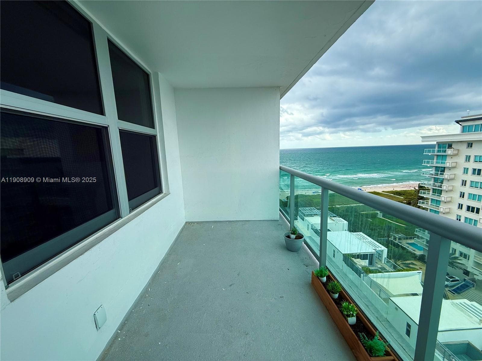 9511 Collins Ave # 1208, Surfside FL 33154 — 2