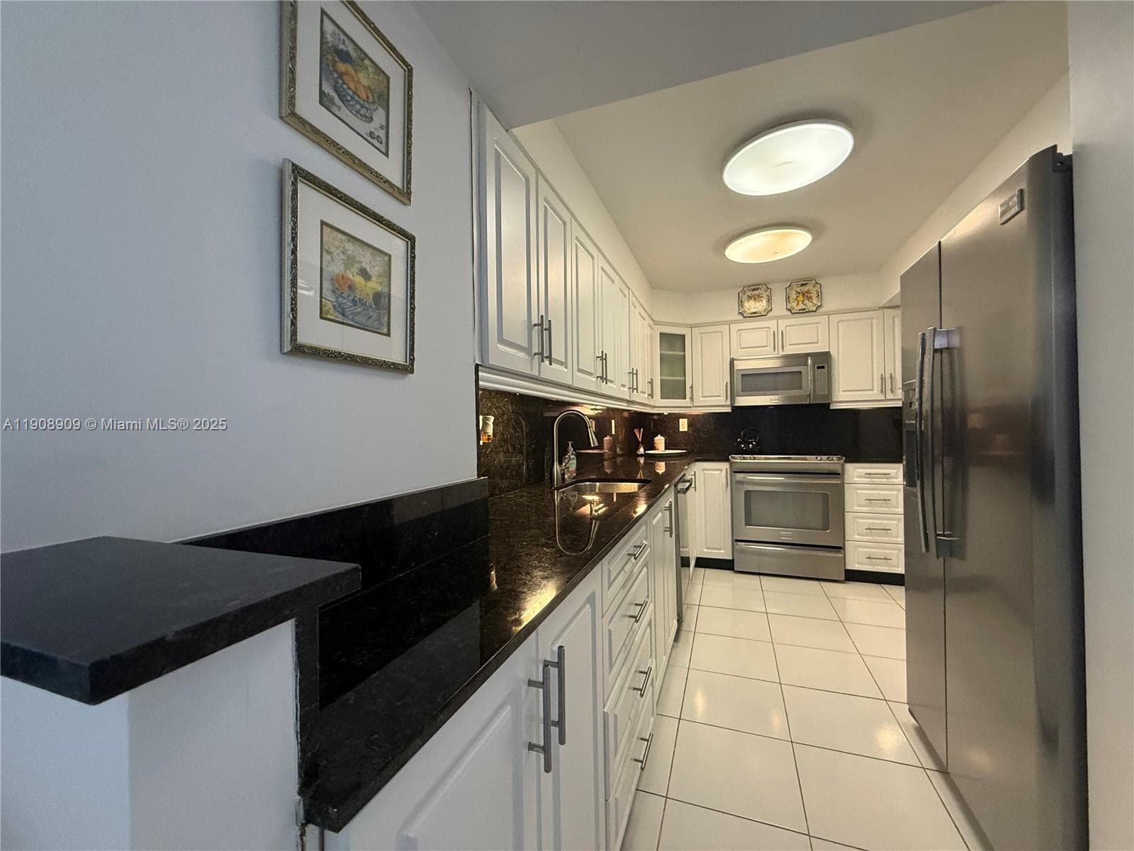 9511 Collins Ave # 1208, Surfside FL 33154 — 14