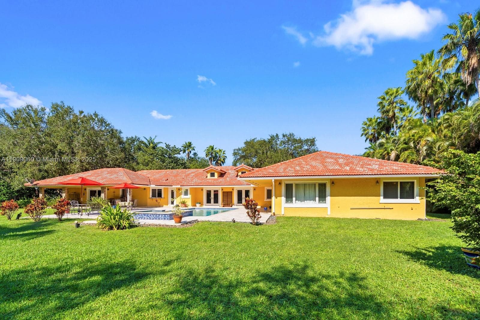 6500 SW 127th St, Pinecrest FL 33156 — 1