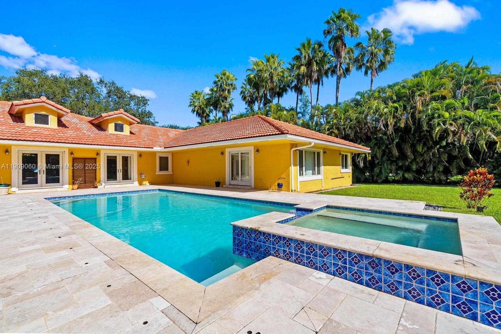 6500 SW 127th St, Pinecrest FL 33156 — 48