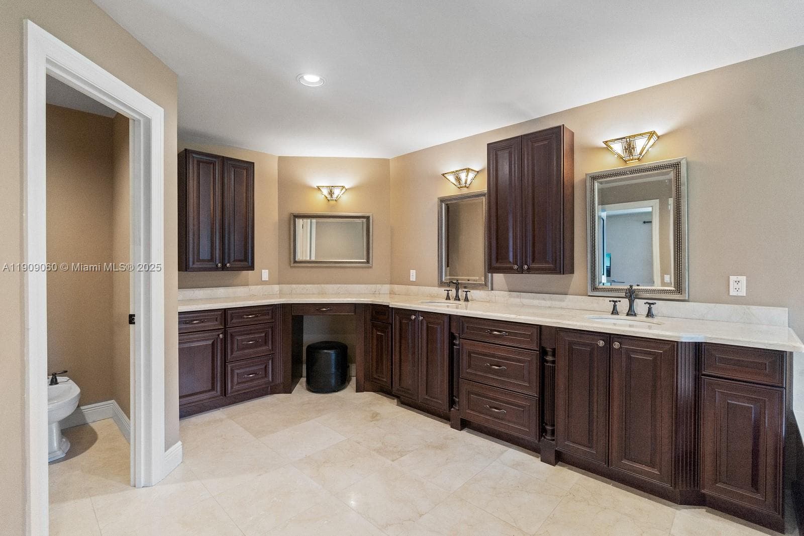 6500 SW 127th St, Pinecrest FL 33156 — 29
