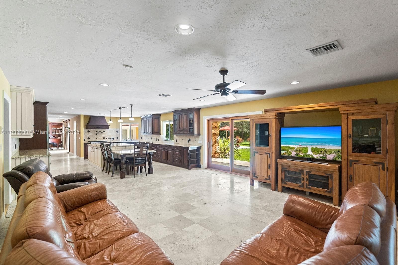 6500 SW 127th St, Pinecrest FL 33156 — 21