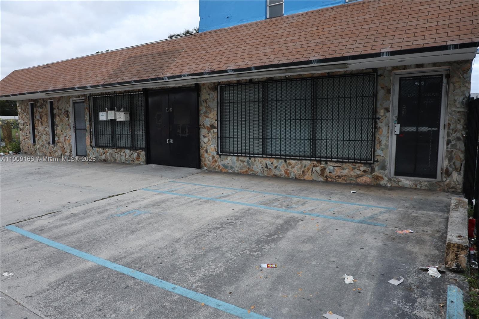 4634 NW 27th Ave, Miami FL 33142 — 2