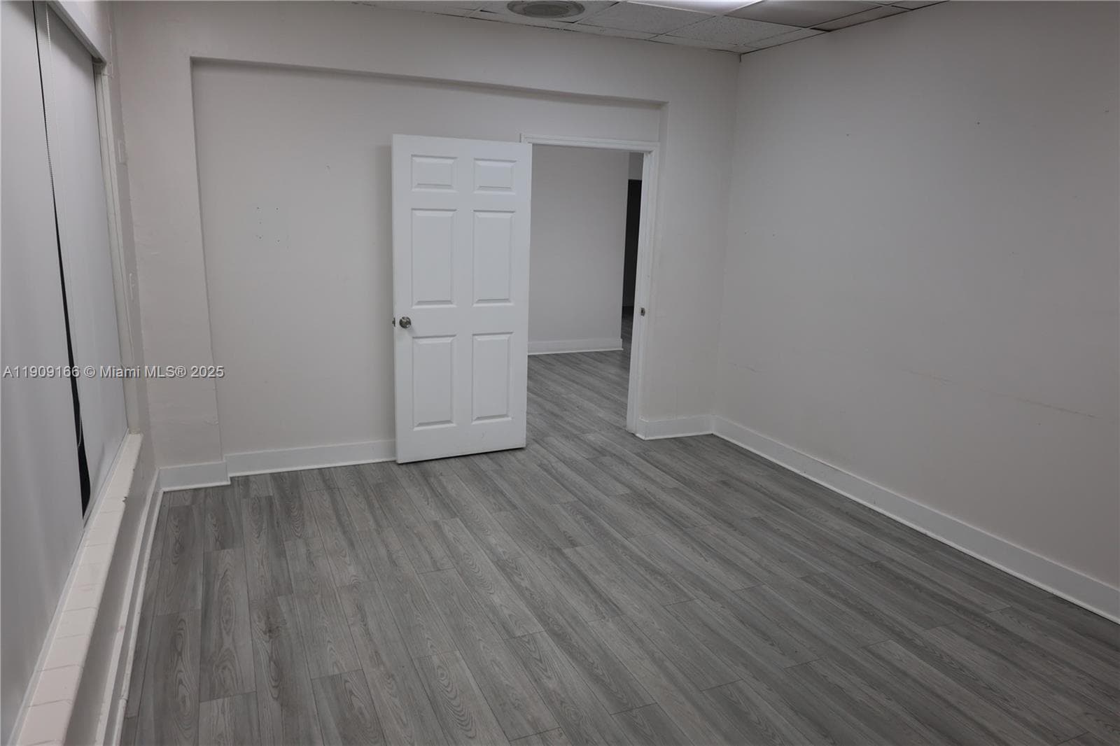 4634 NW 27th Ave, Miami FL 33142 — 4