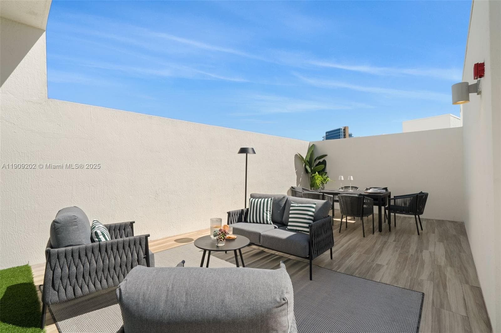 6620 Indian Creek Dr # 713, Miami Beach FL 33141 — 29