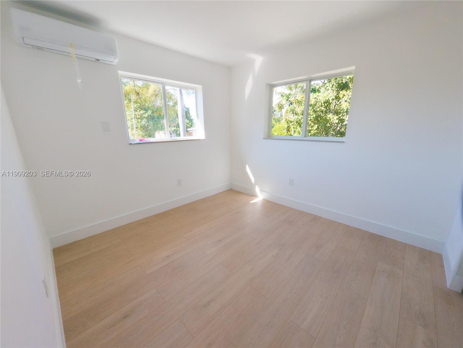 2000 NW 29th St # 5, Miami FL 33142 — 7