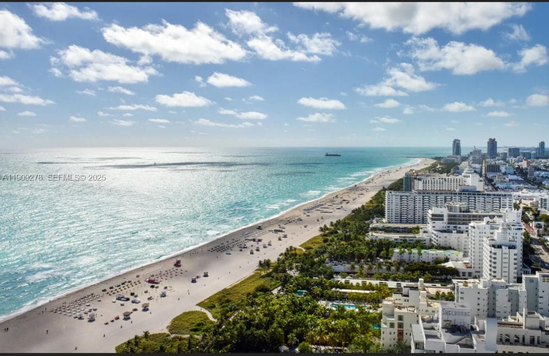 101 20th St # 3202, Miami Beach FL 33139 — 2
