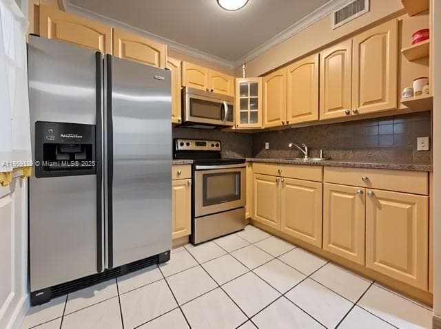 2701 SW 29th Ave, Miami FL 33133 — 5