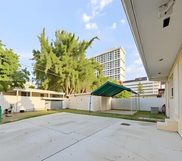 2701 SW 29th Ave, Miami FL 33133 — 15