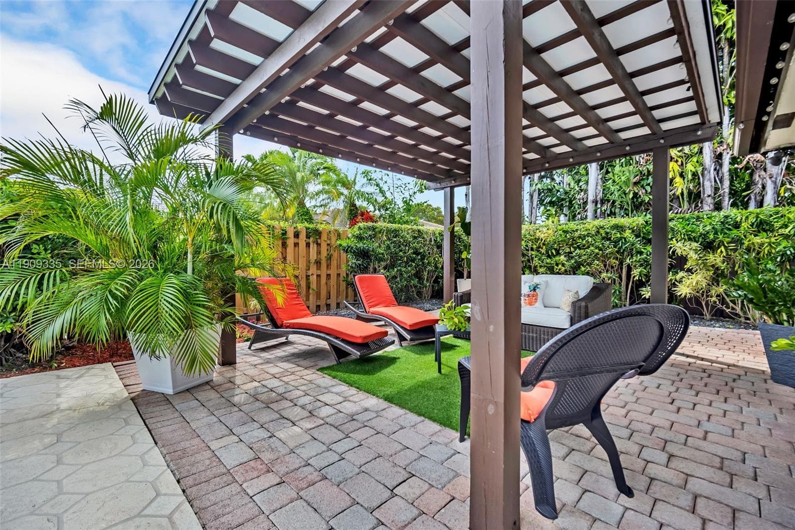 15462 SW 115th St, Miami FL 33196 — 39