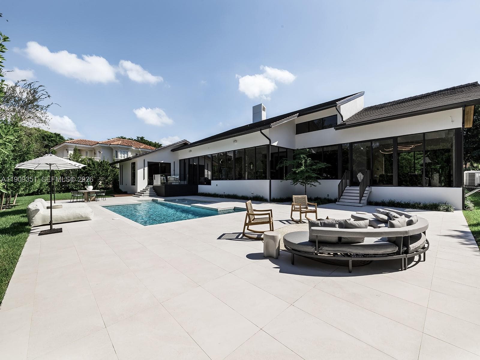 7910 Los Pinos Cir, Coral Gables FL 33143 — 21