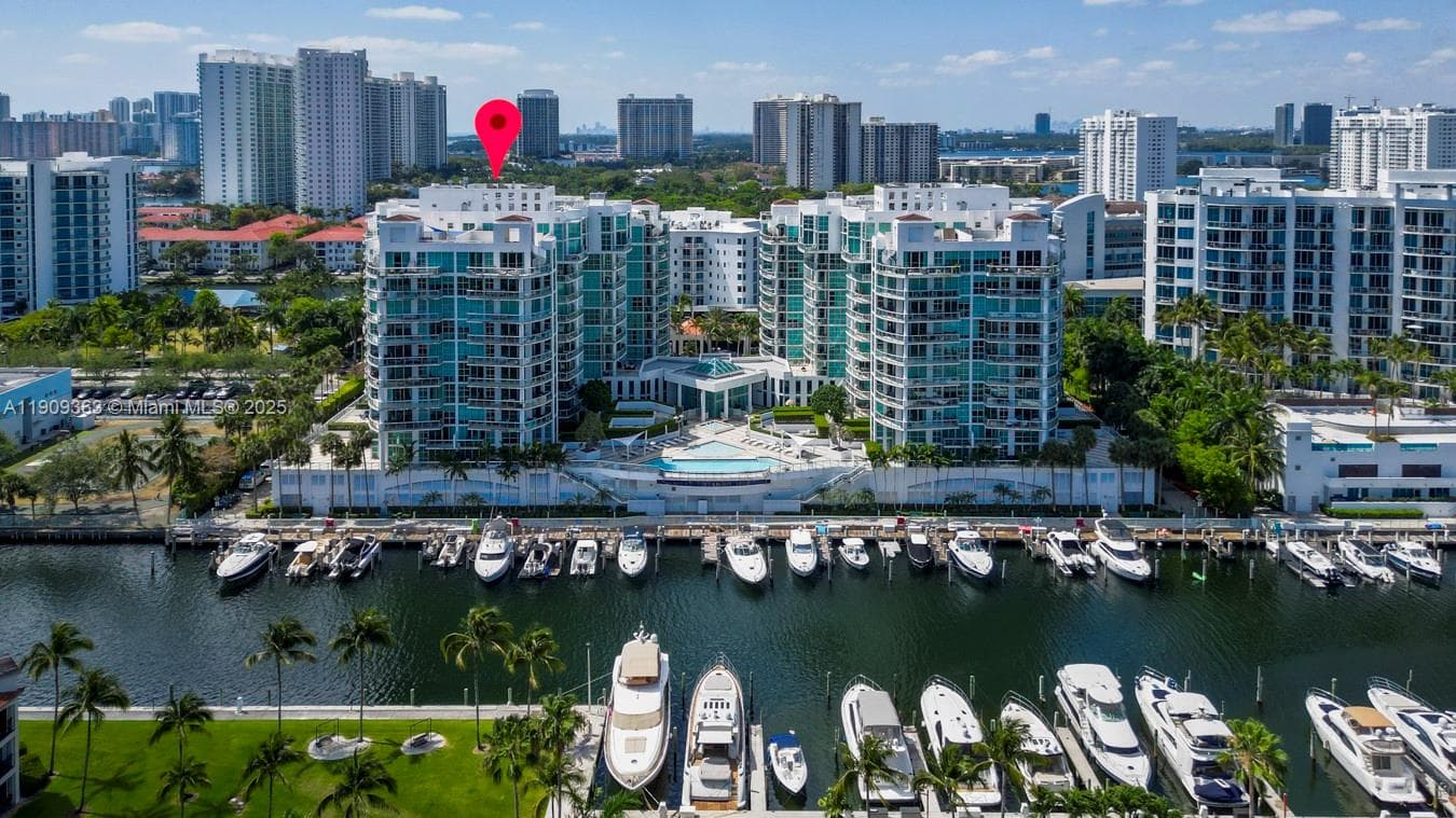 3131 NE 188th St # 1004, Aventura FL 33180 — 51