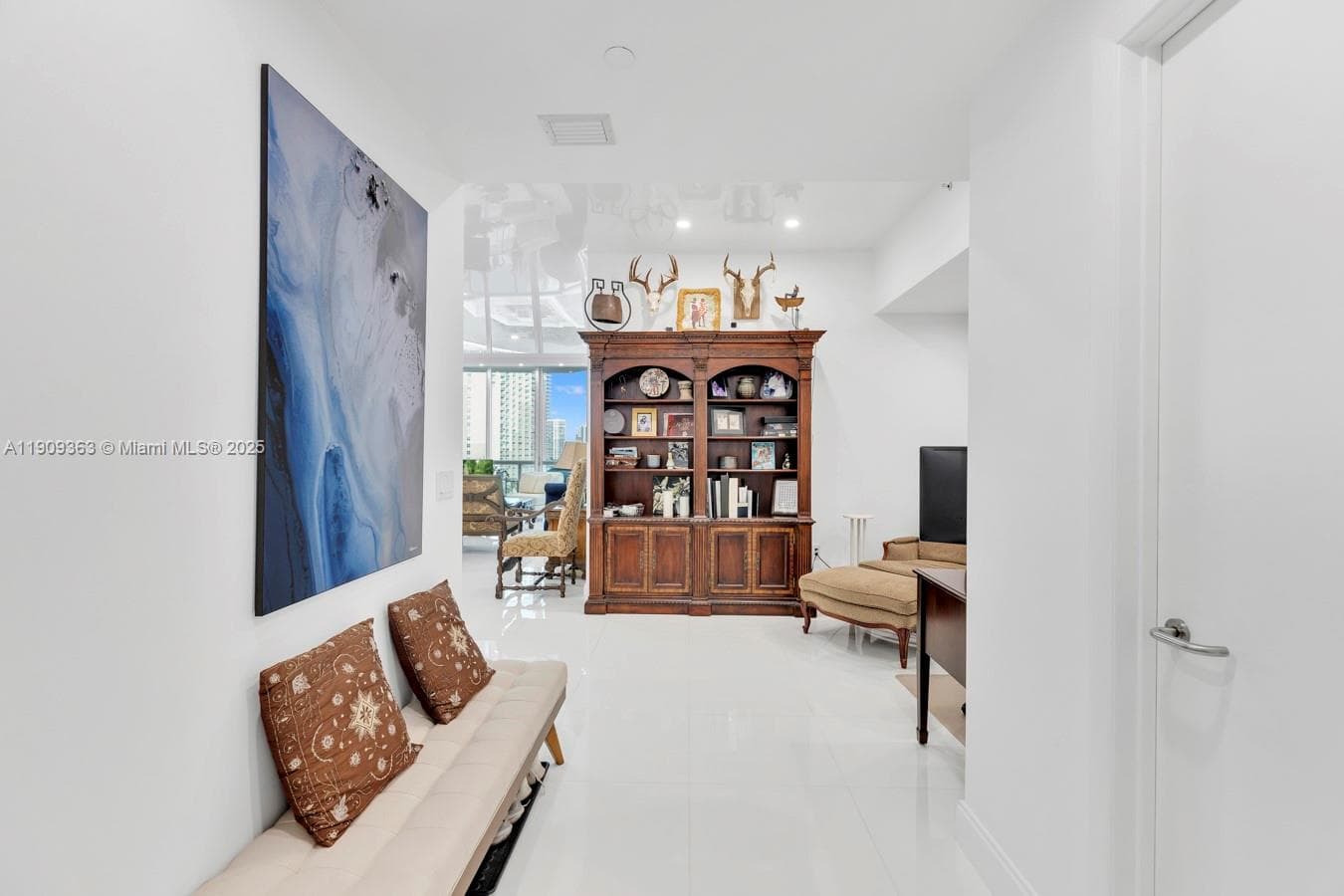3131 NE 188th St # 1004, Aventura FL 33180 — 15