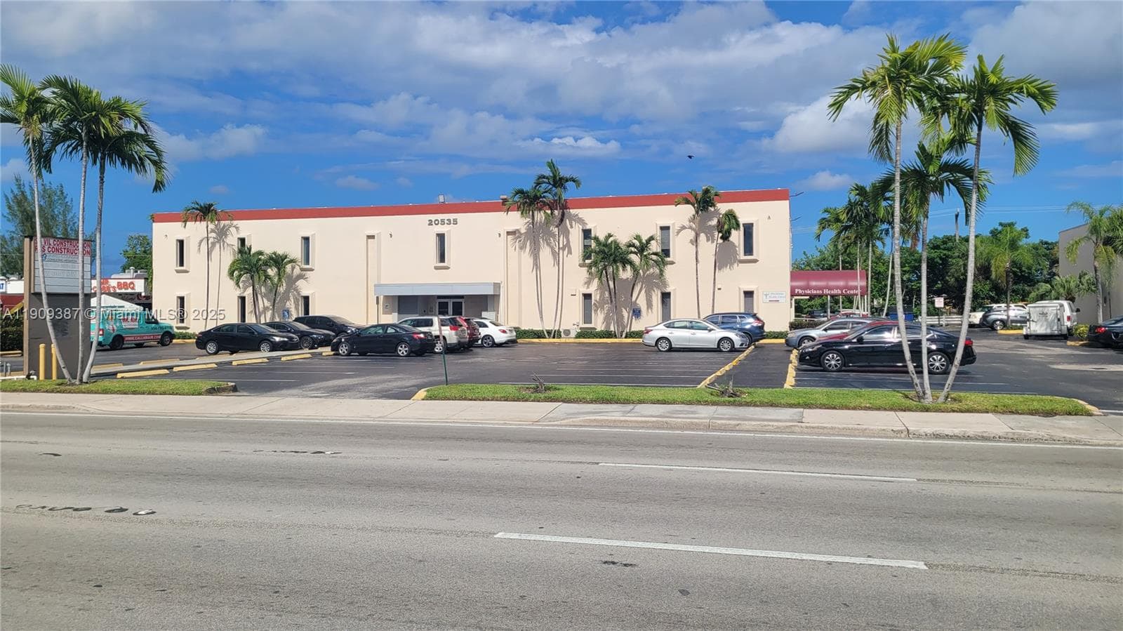 Miami Gardens, FL — 1
