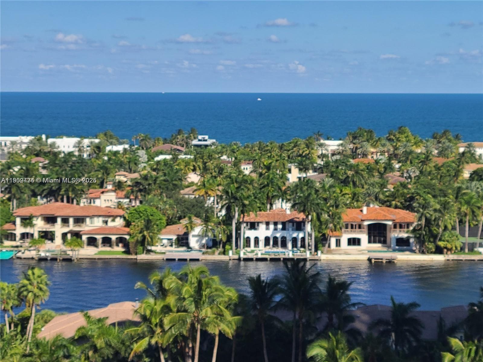 21055 Yacht Club Dr # 1602, Aventura FL 33180 — 1