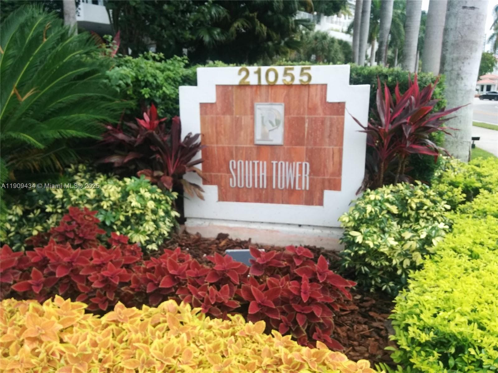 21055 Yacht Club Dr # 1602, Aventura FL 33180 — 18