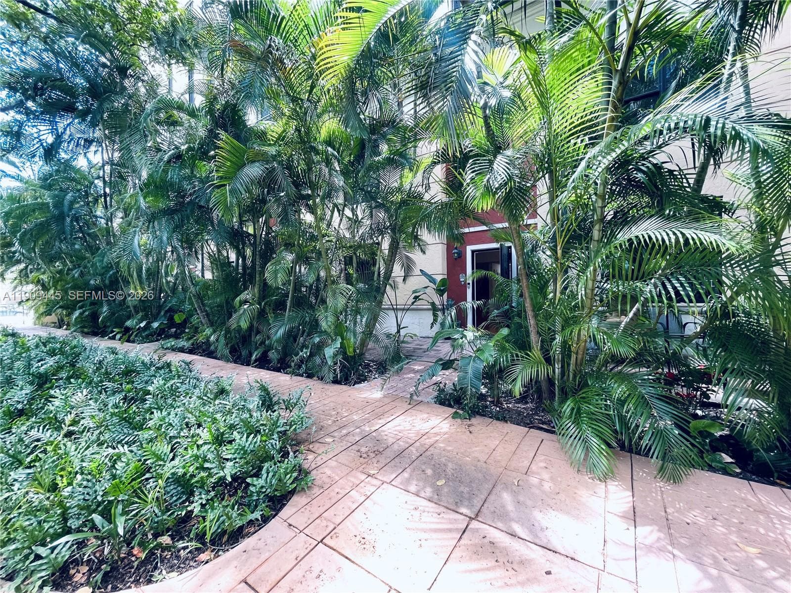888 S Douglas Rd # 119, Coral Gables FL 33134 — 28
