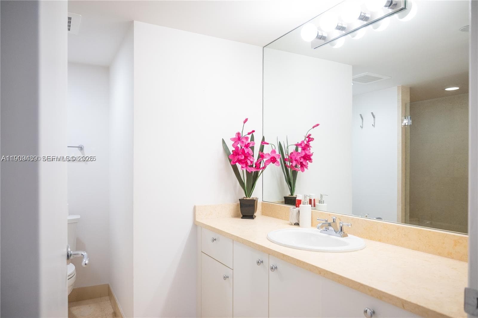 19900 E Country Club Dr # 318, Aventura FL 33180 — 16