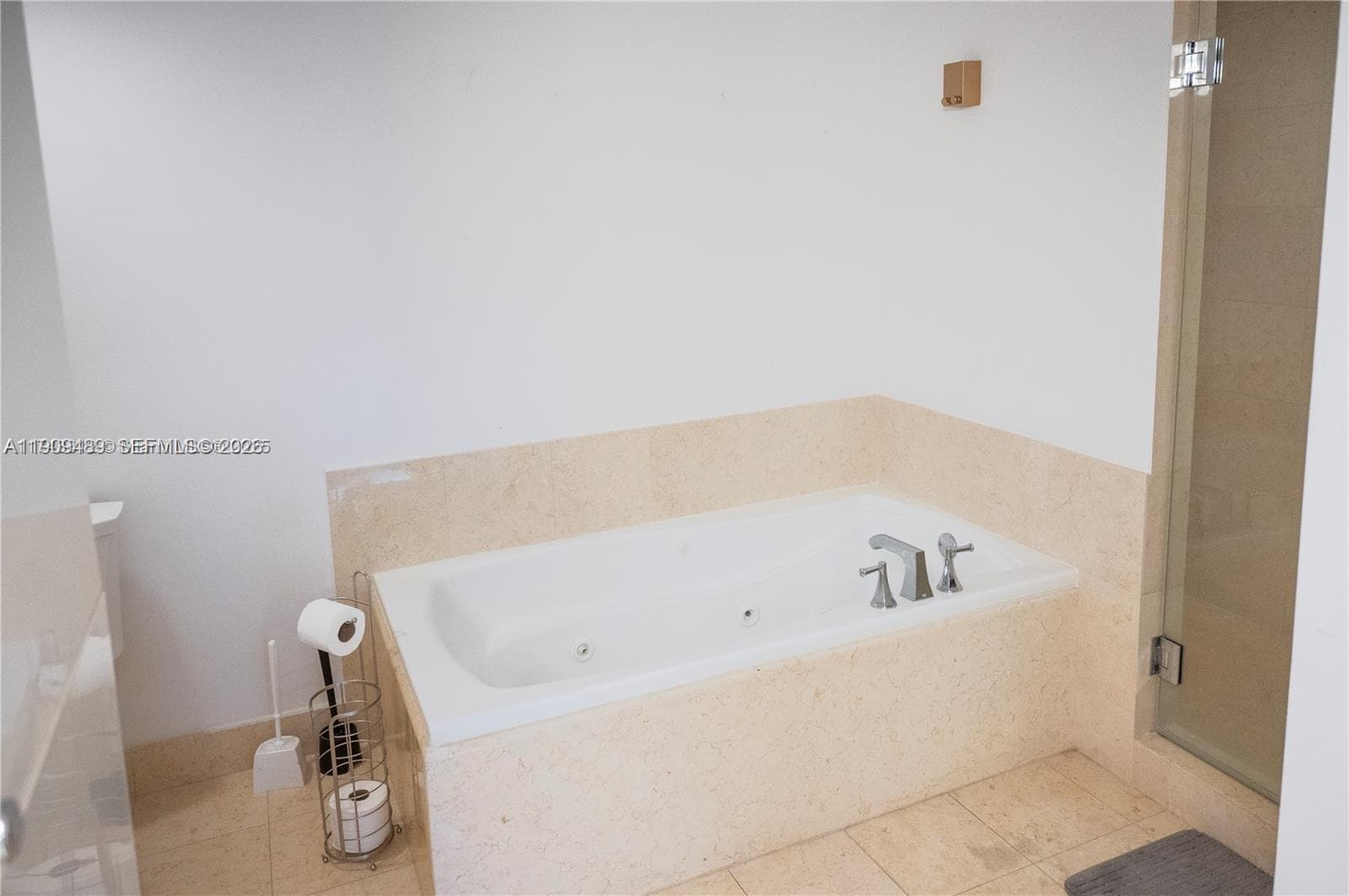 19900 E Country Club Dr # 318, Aventura FL 33180 — 12