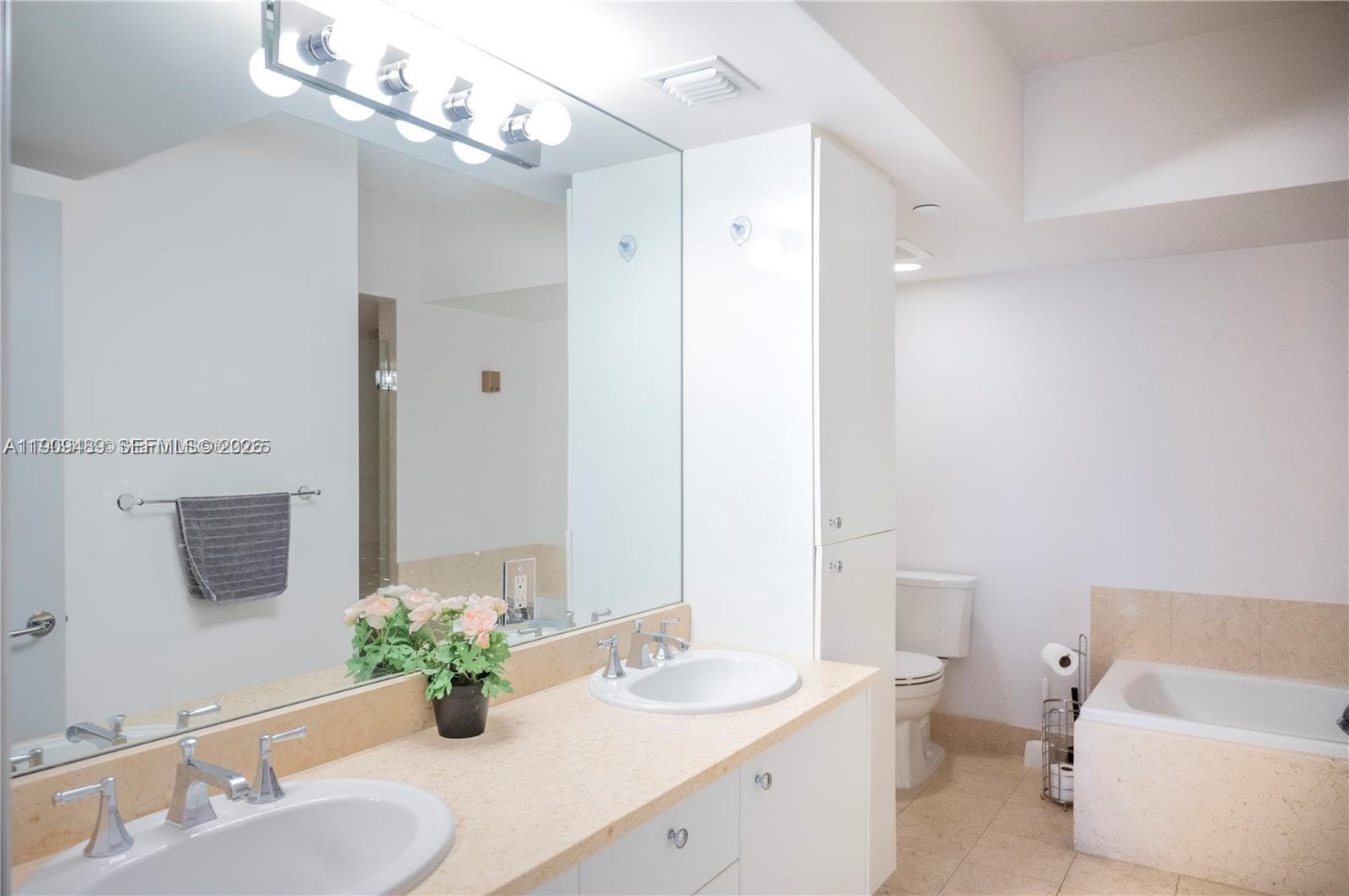 19900 E Country Club Dr # 318, Aventura FL 33180 — 11
