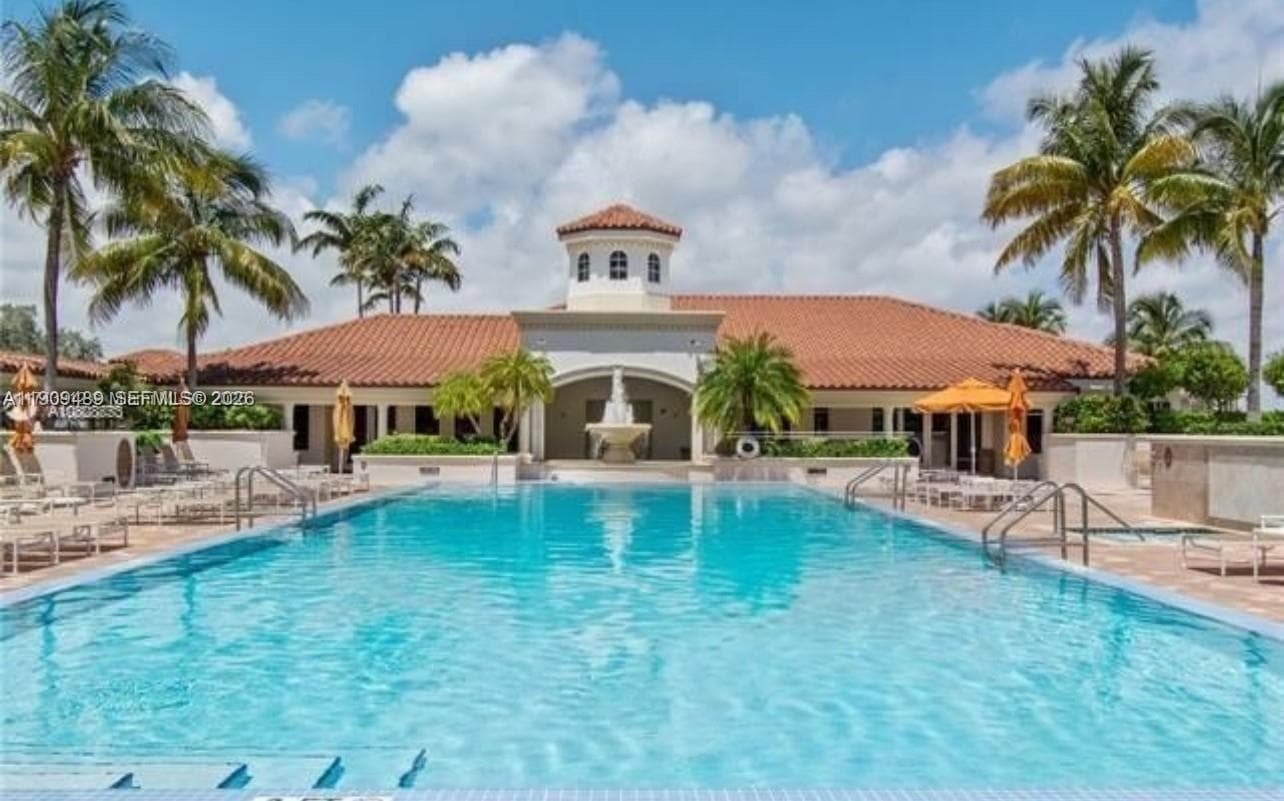 19900 E Country Club Dr # 318, Aventura FL 33180 — 29