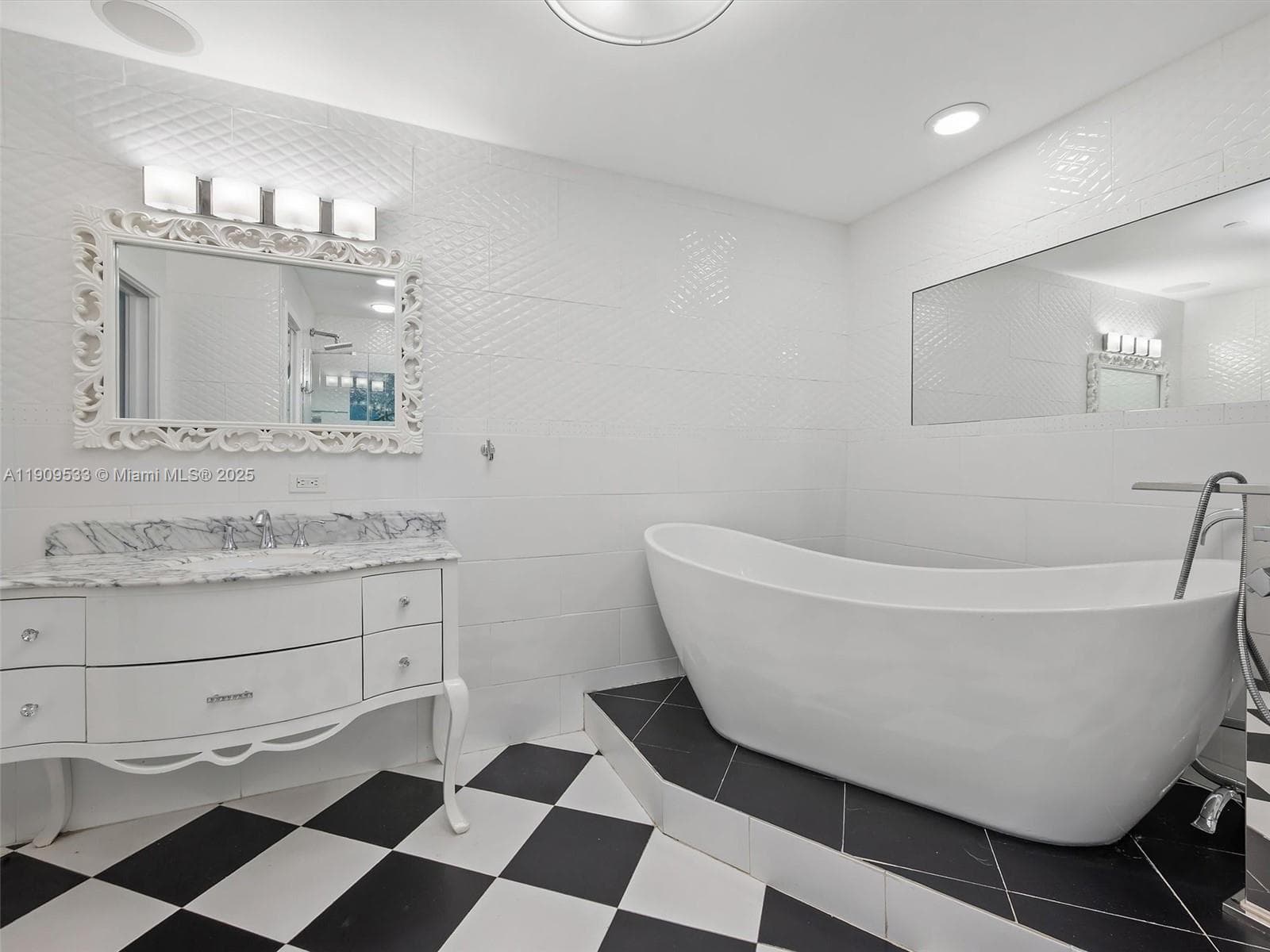 19116 Fisher Island Dr # 19116, Miami Beach FL 33109 — 16
