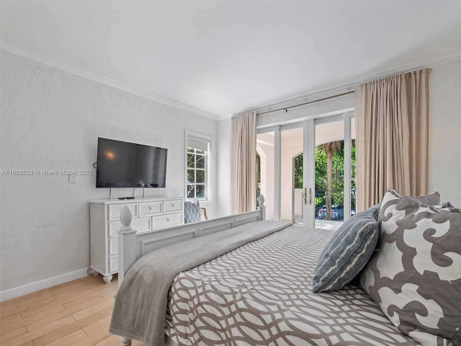 19116 Fisher Island Dr # 19116, Miami Beach FL 33109 — 18