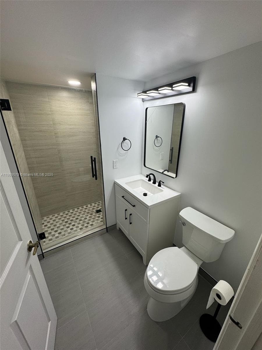 17800 N Bay Rd # 404, Sunny Isles Beach FL 33160 — 20