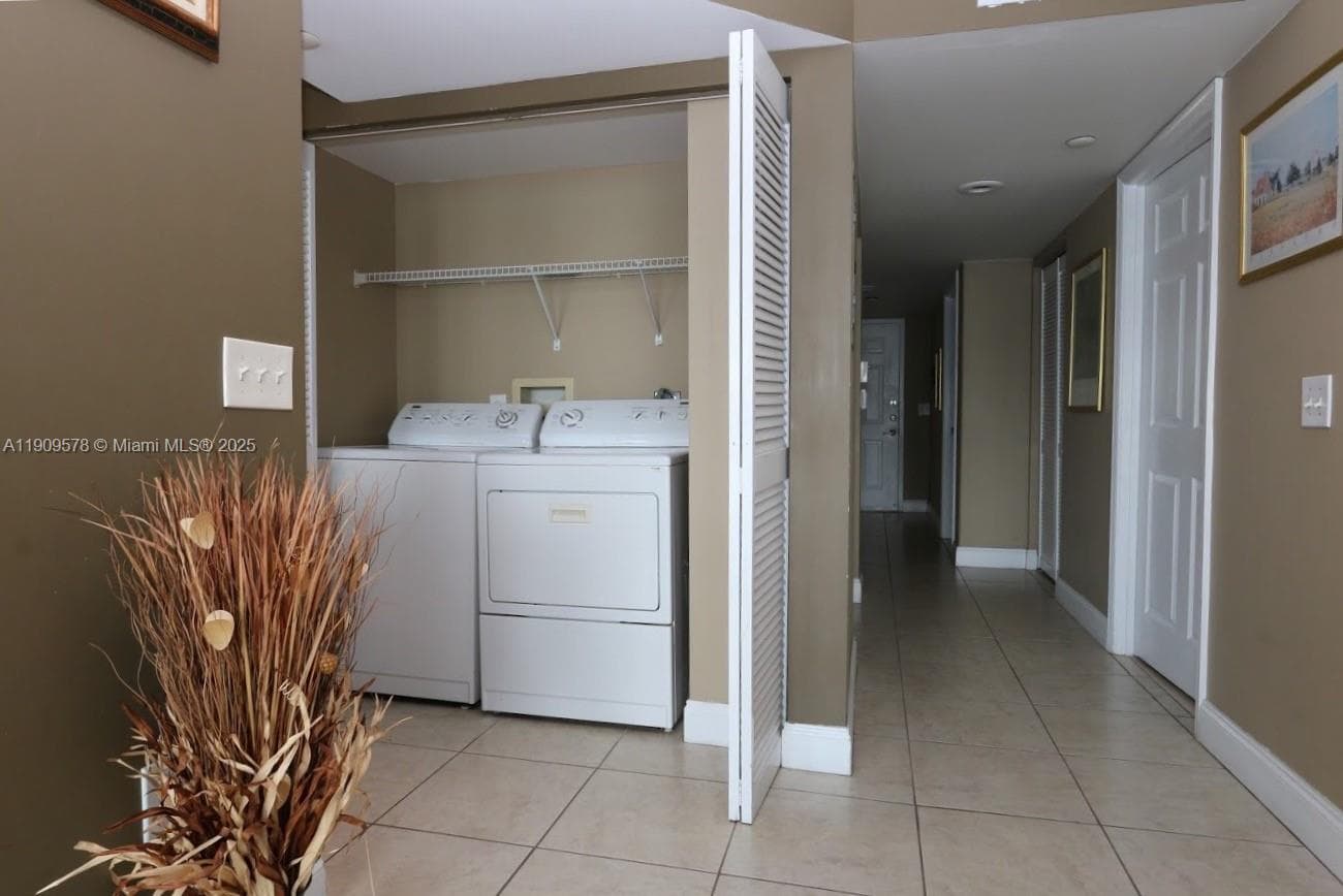 17800 N Bay Rd # 404, Sunny Isles Beach FL 33160 — 10