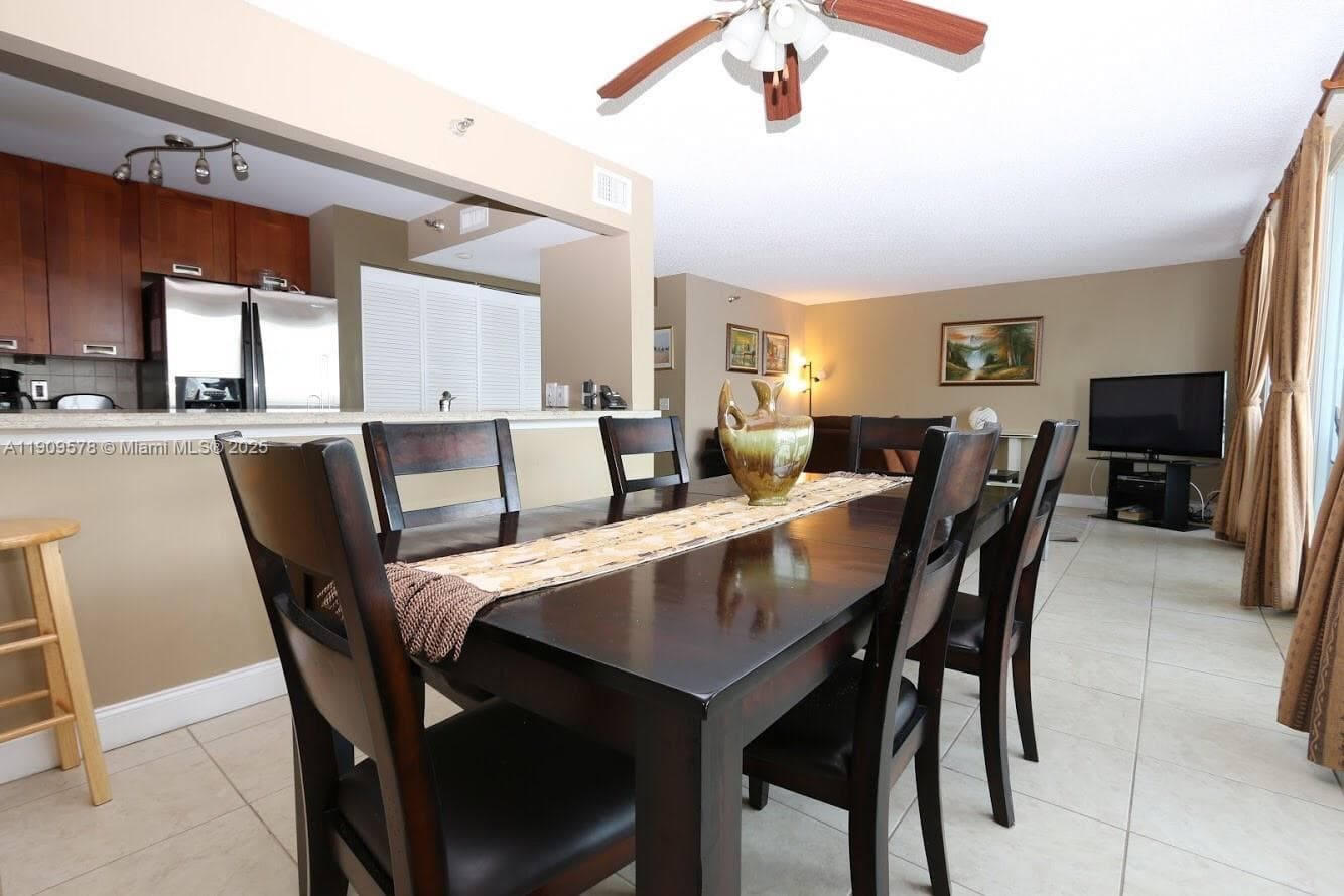 17800 N Bay Rd # 404, Sunny Isles Beach FL 33160 — 11