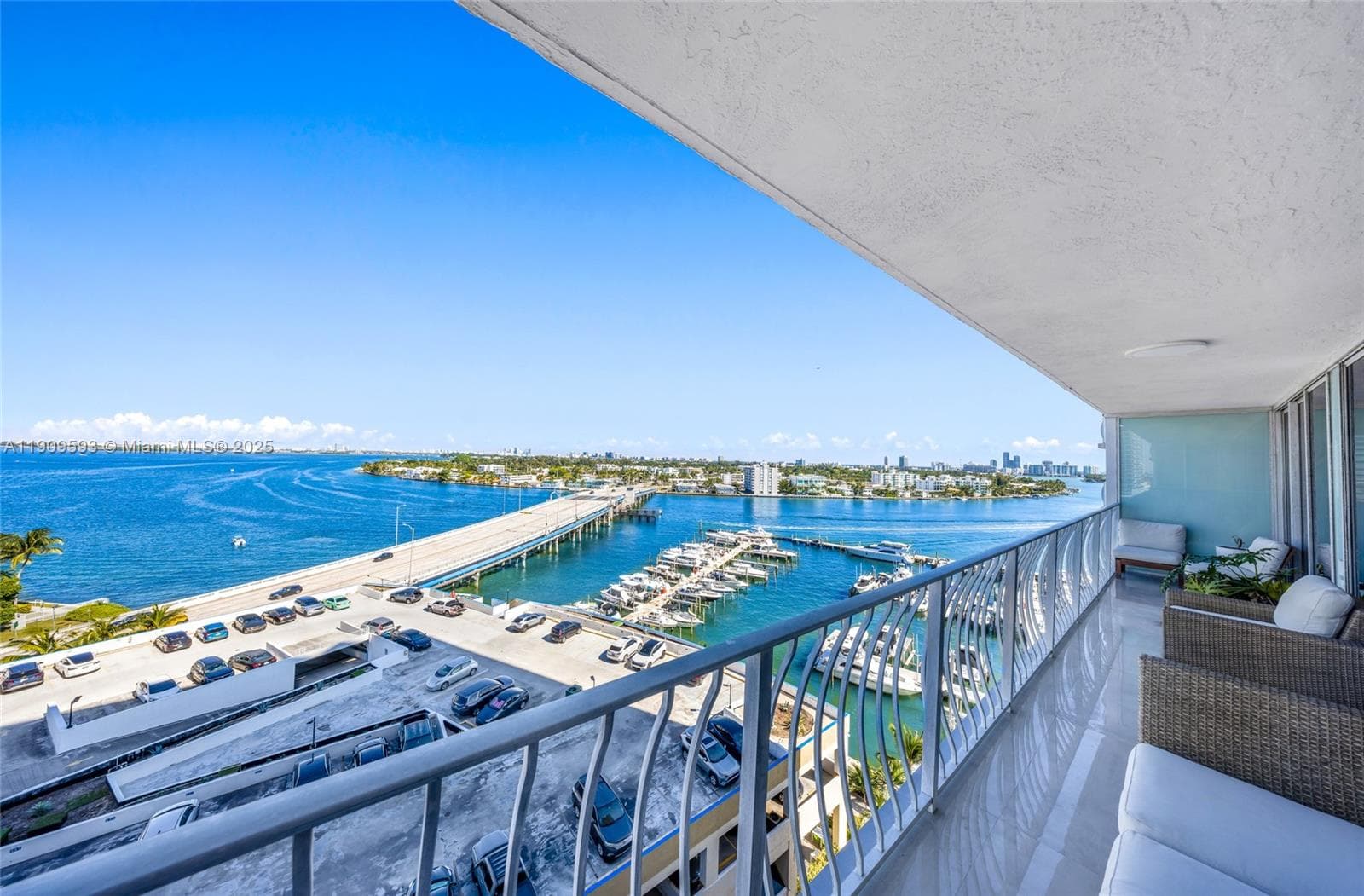 7601 E Treasure Dr # 1216, North Bay Village FL 33141 — 24