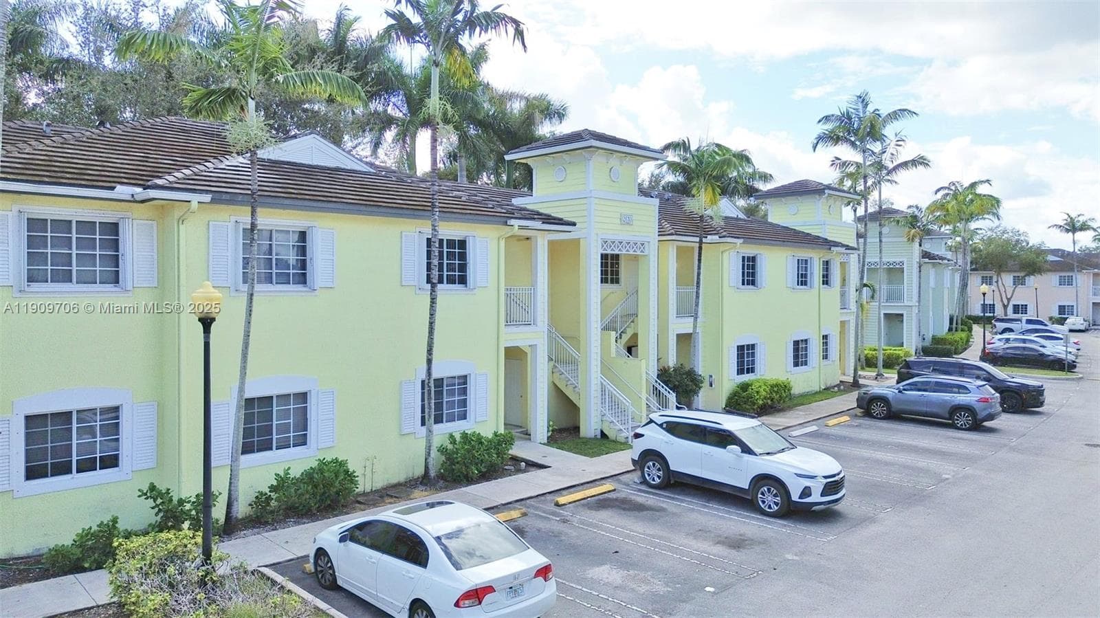 2610 NE 3rd Dr # 203, Homestead FL 33033 — 17