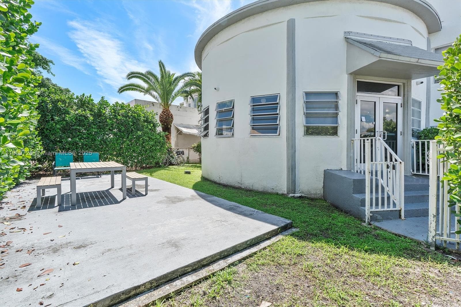 420 78th St, Miami Beach FL 33141 — 28