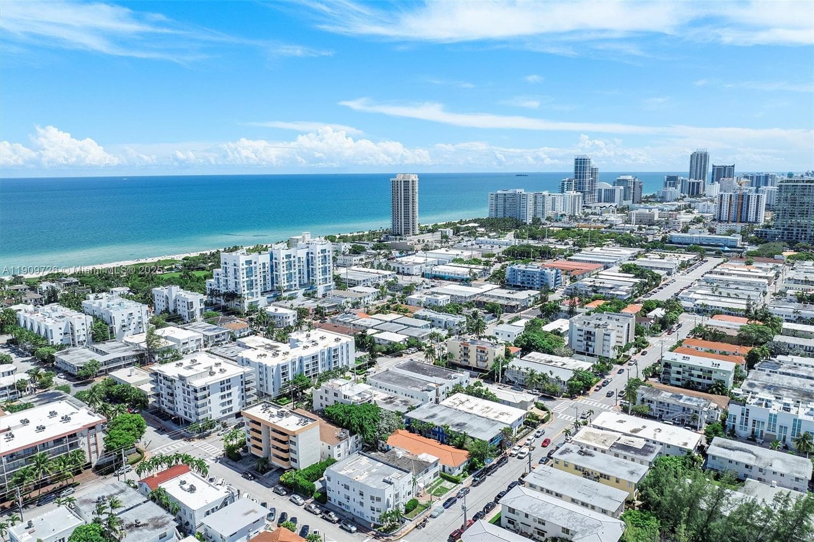 420 78th St, Miami Beach FL 33141 — 40