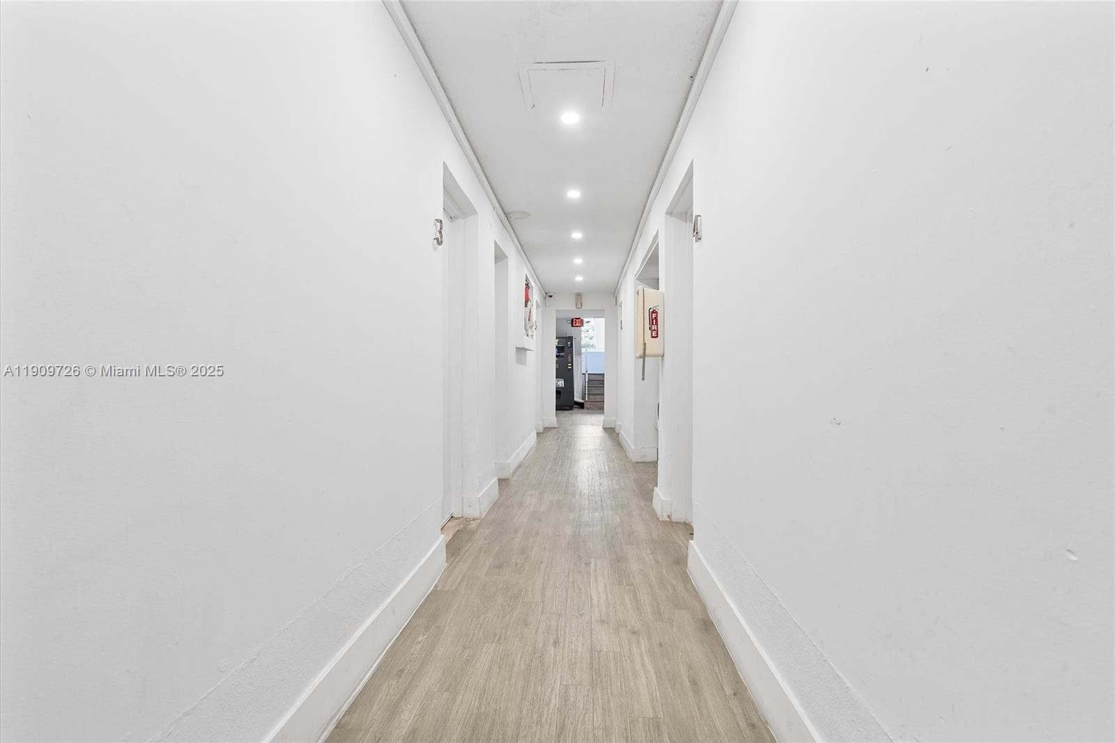 420 78th St, Miami Beach FL 33141 — 4