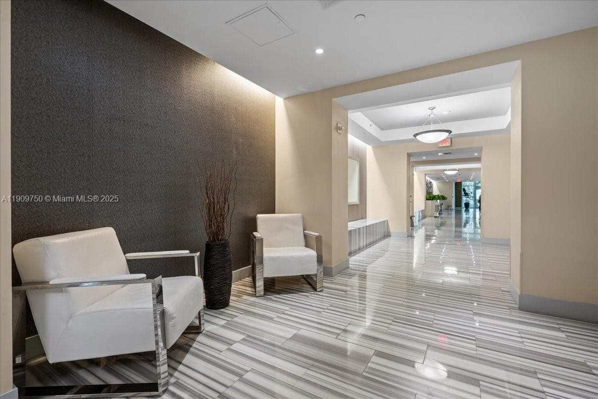 3030 NE 188 Street # 604, Aventura FL 33180 — 20