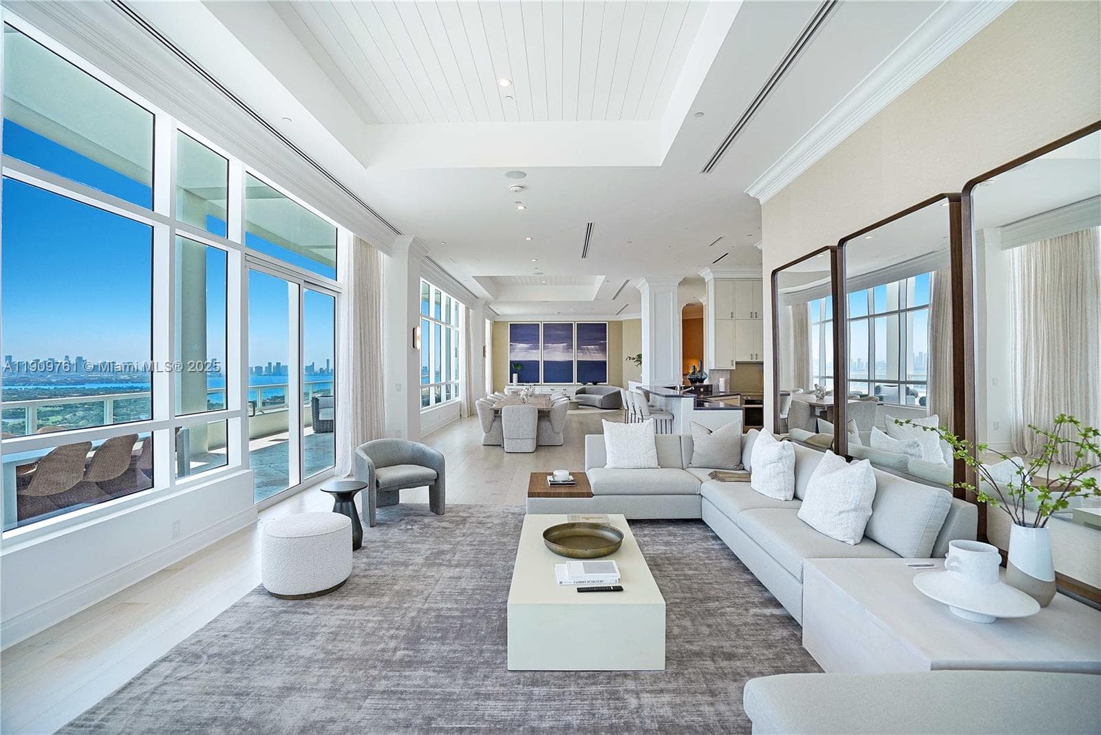 4401 Collins Ave, Miami Beach FL 33140 — 13