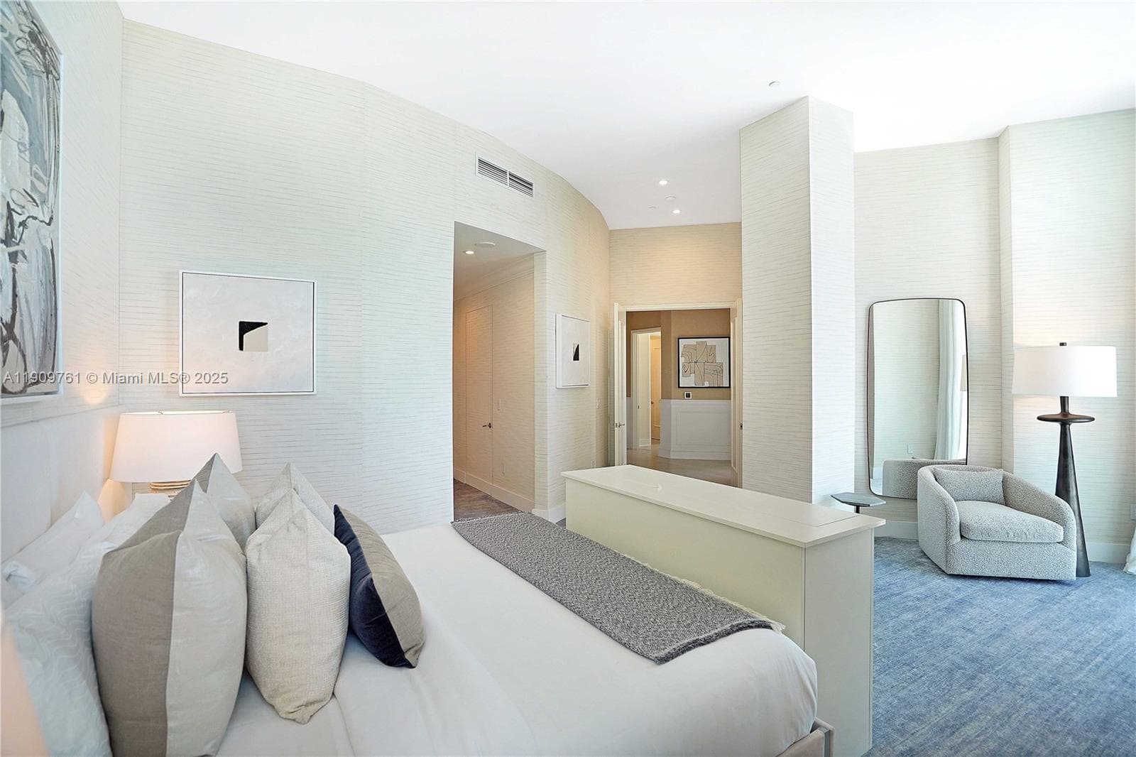 4401 Collins Ave, Miami Beach FL 33140 — 47
