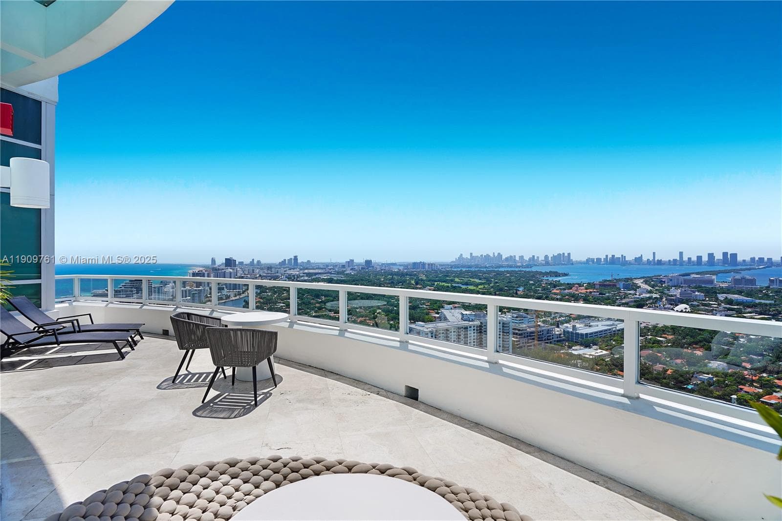 4401 Collins Ave, Miami Beach FL 33140 — 43