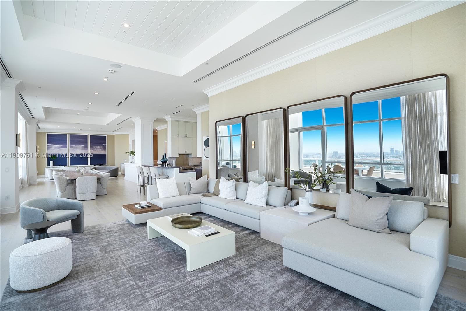 4401 Collins Ave, Miami Beach FL 33140 — 12