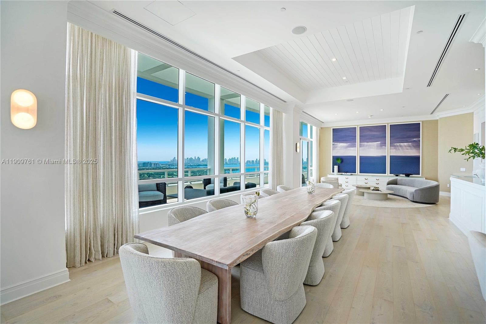 4401 Collins Ave, Miami Beach FL 33140 — 26