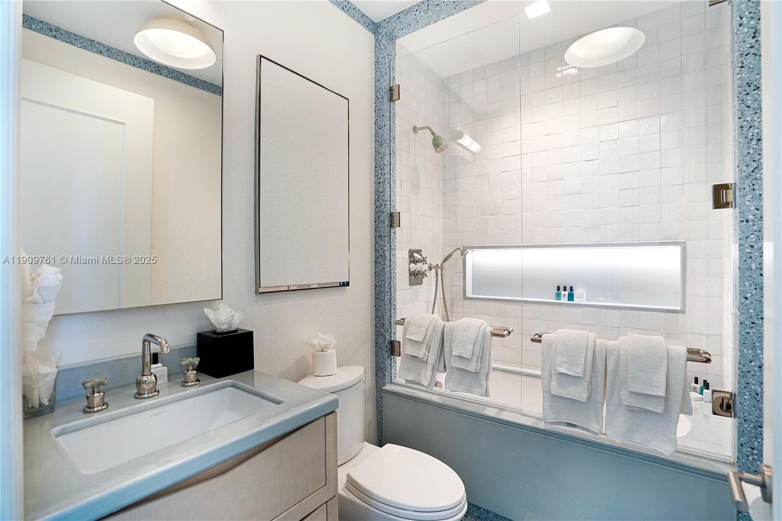 4401 Collins Ave, Miami Beach FL 33140 — 73
