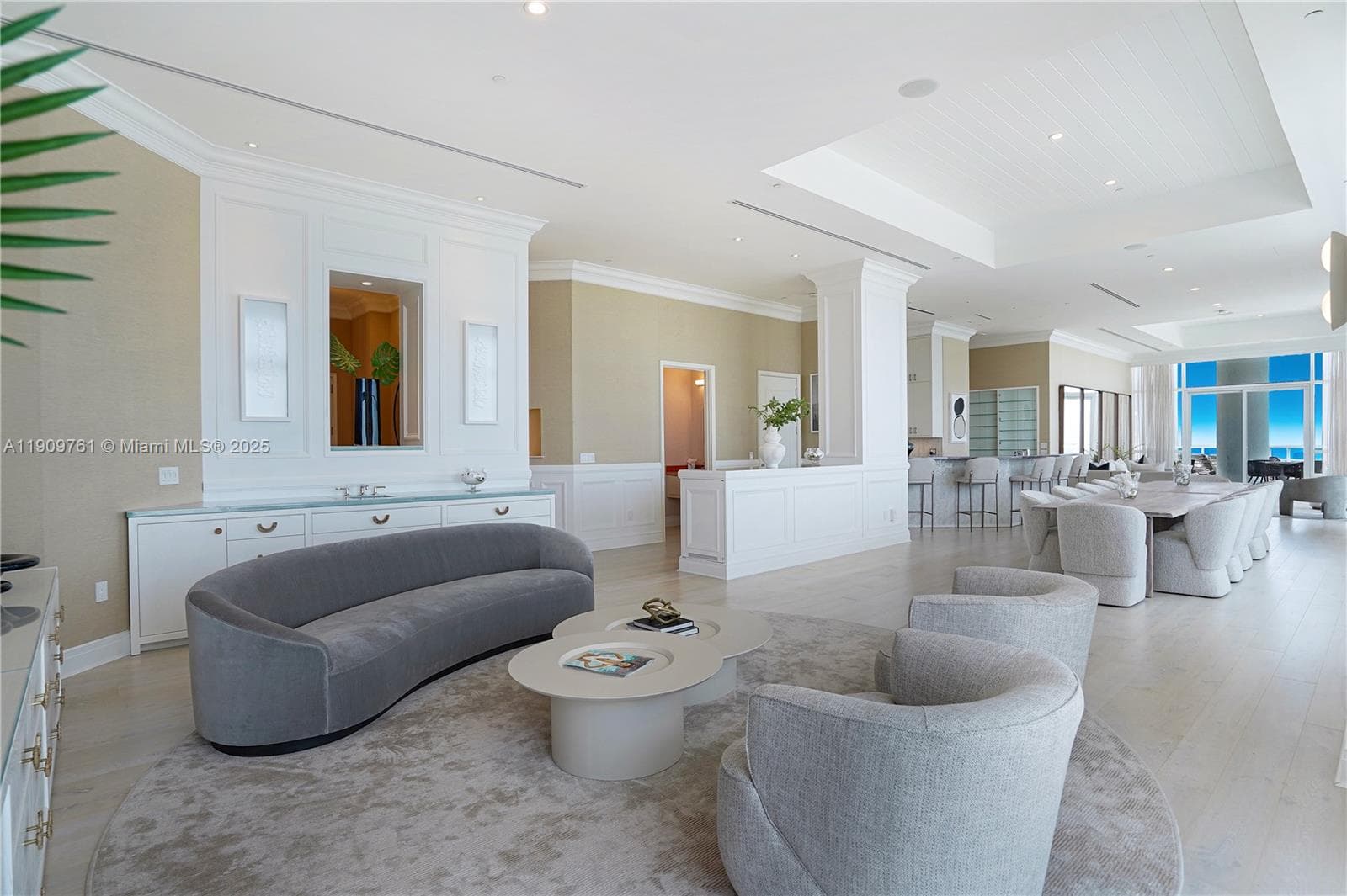 4401 Collins Ave, Miami Beach FL 33140 — 20