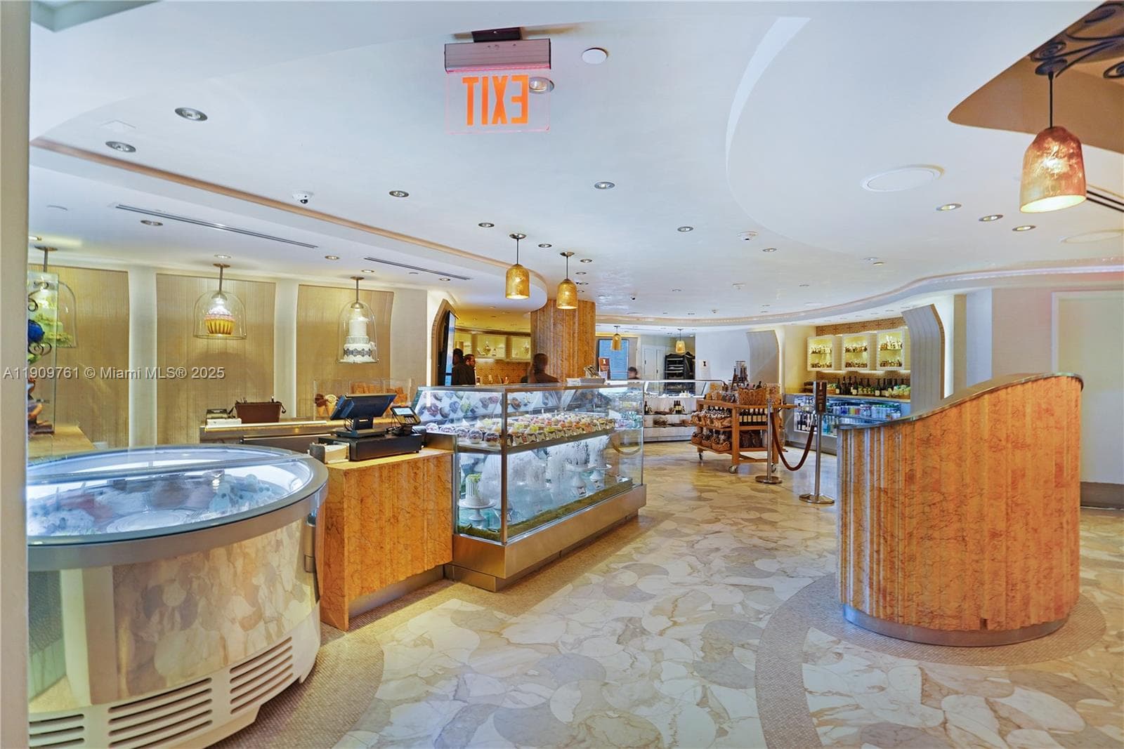 4401 Collins Ave, Miami Beach FL 33140 — 86