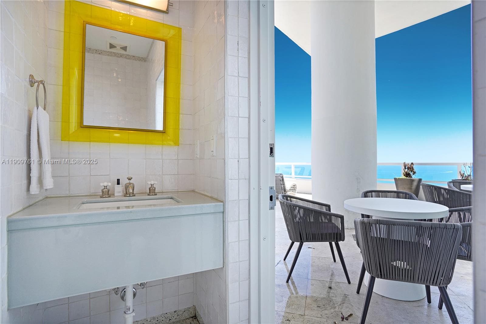 4401 Collins Ave, Miami Beach FL 33140 — 45