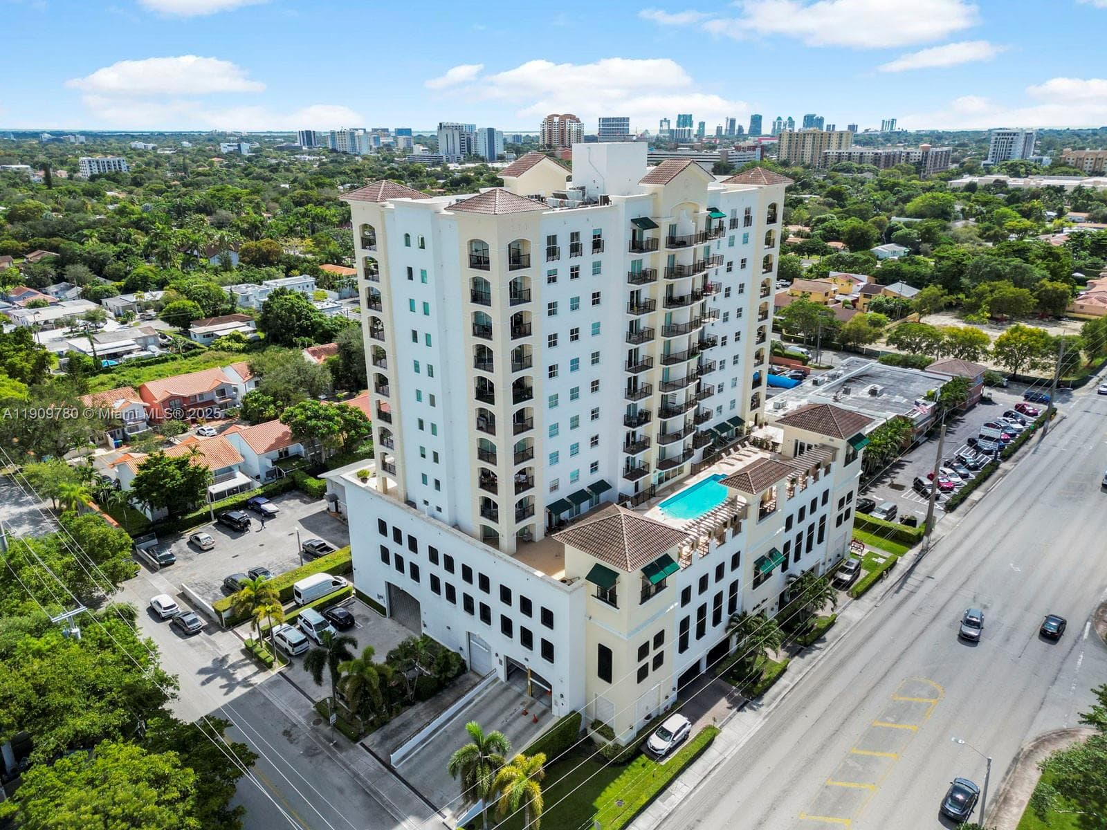 1627 SW 37th Ave # 1103, Miami FL 33145 — 23